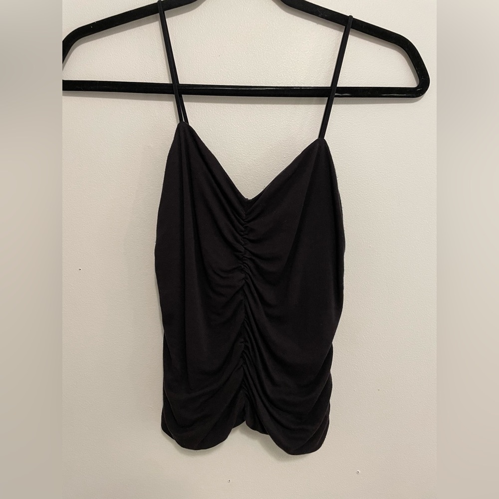 Medium black ruched tank